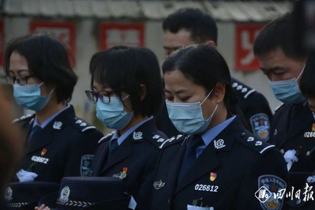 英雄的日常，輔警的溫暖人生與英勇犧牲