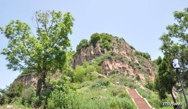 愚公論壇報(bào)道，游山玩水勝過移山，自然美景的奇妙之旅探索